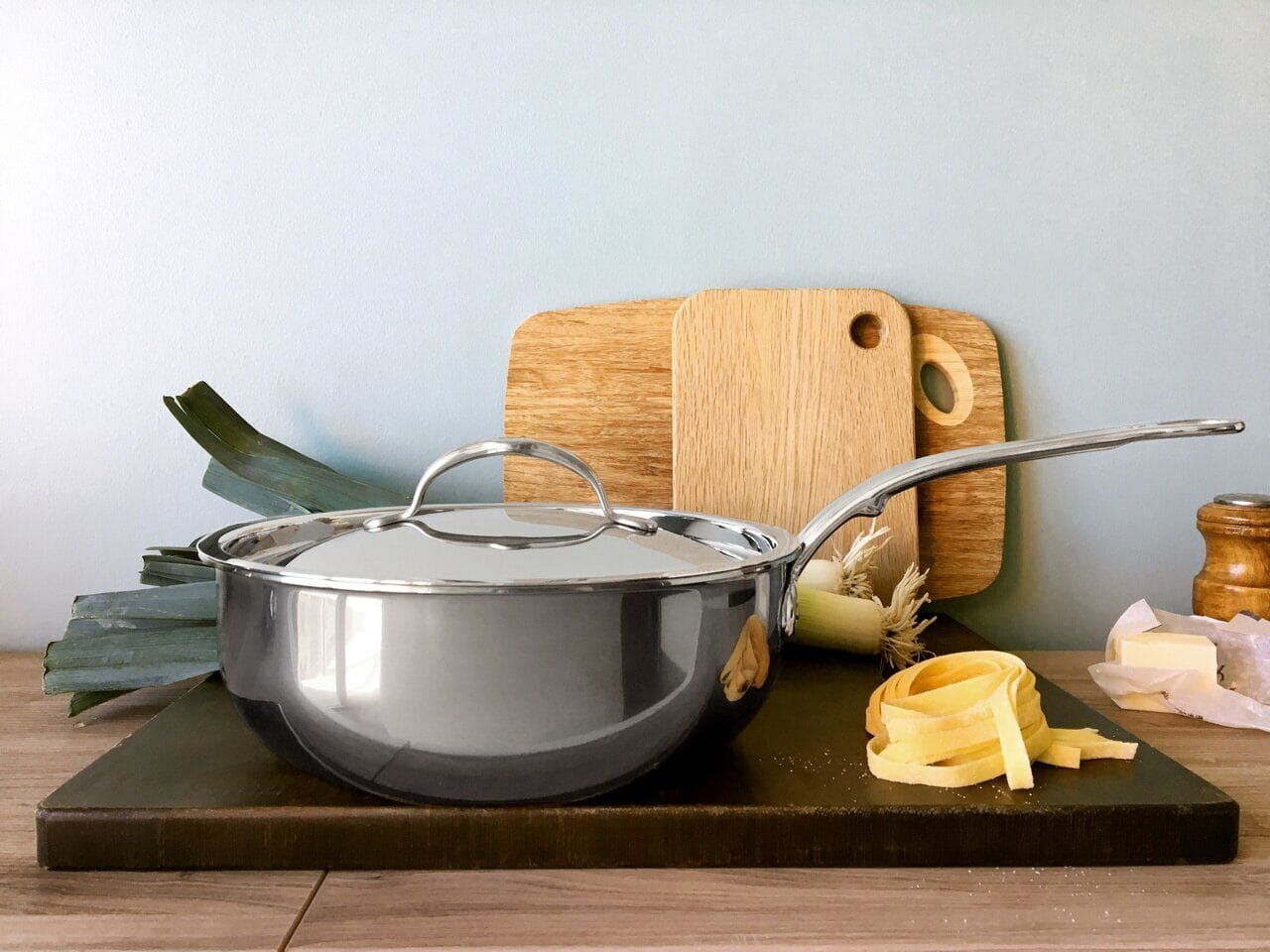 Meyer Hestan Titanium Essential Pans - Medium (3.5 QT) - Image 7