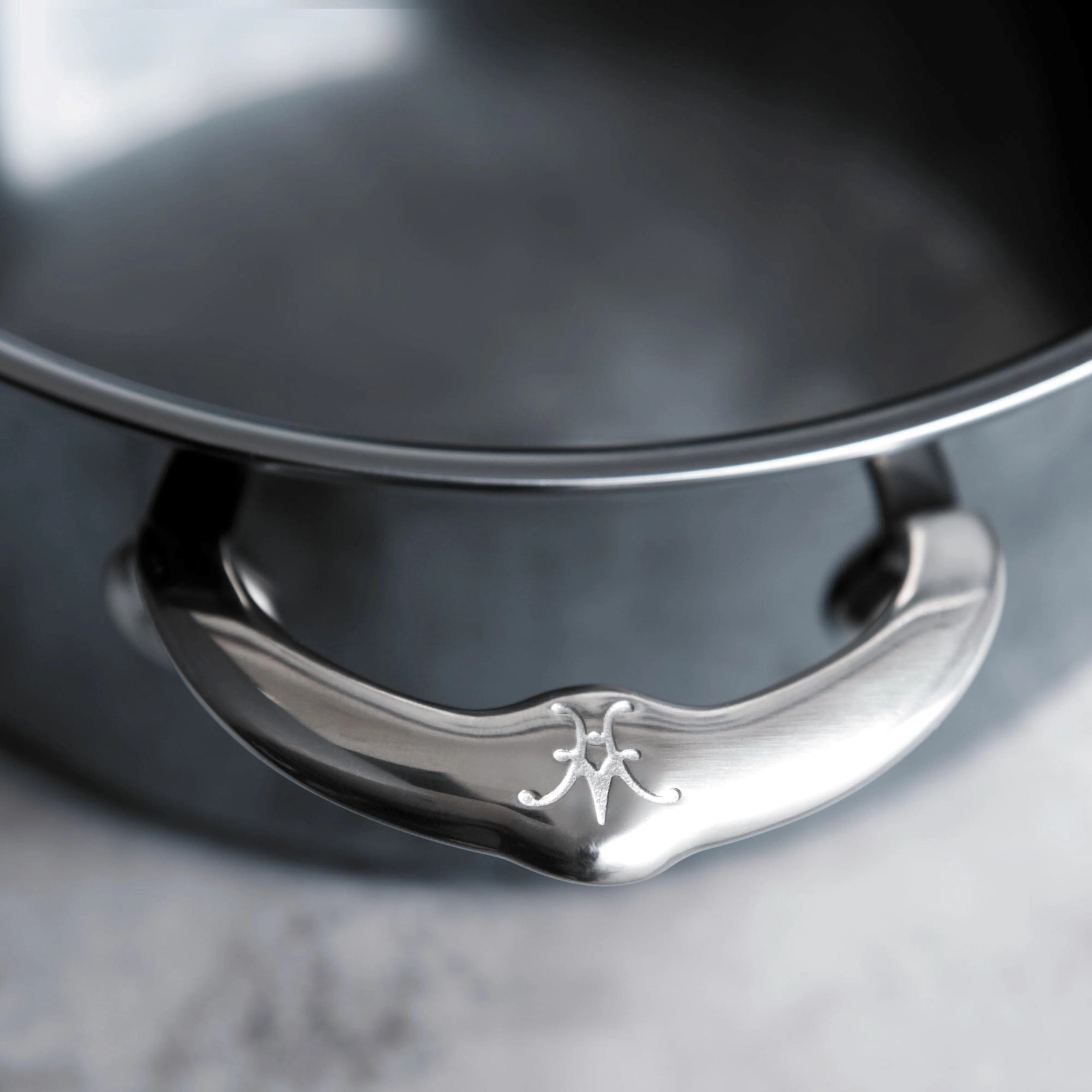 Meyer Hestan Titanium Soup Pot, 3qt. - Image 4